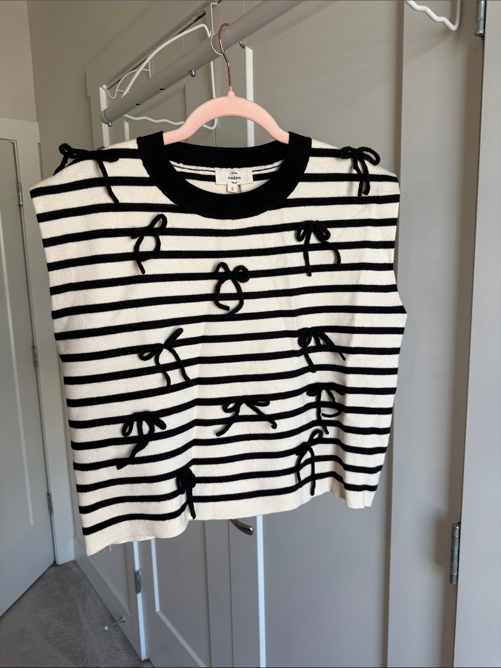entro Black and White Striped Bow-Accent Knit Top